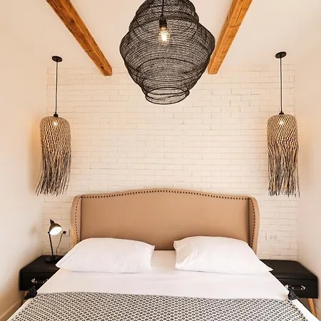 Della Biograd Na Moru