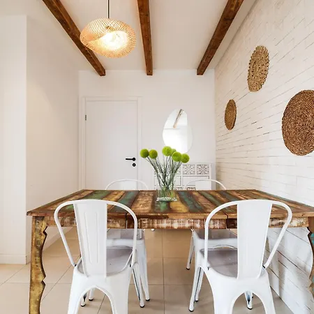 Della Biograd Na Moru