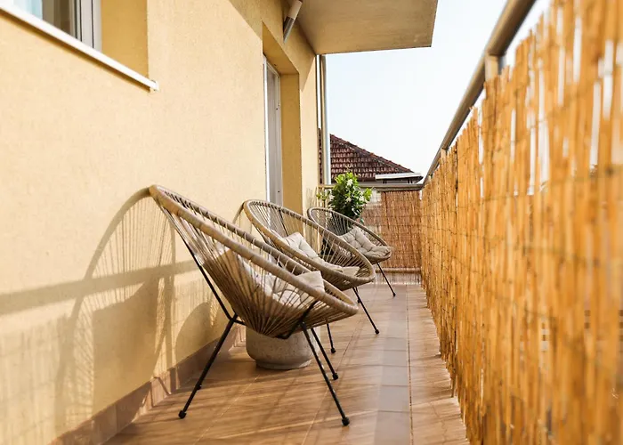 Della アパート ビオグラード・ナ・モル