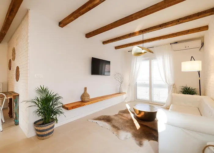 Della ビオグラード・ナ・モル