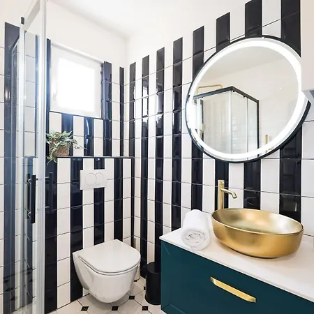 Della Biograd Na Moru